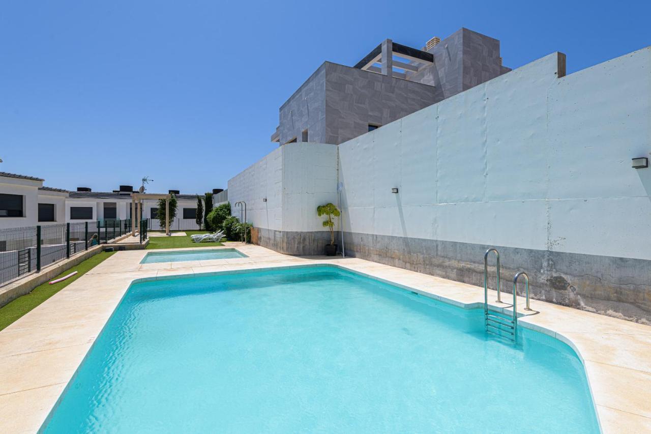 Wintowinrentals New And Sea View Торе де Бенагалбон Екстериор снимка